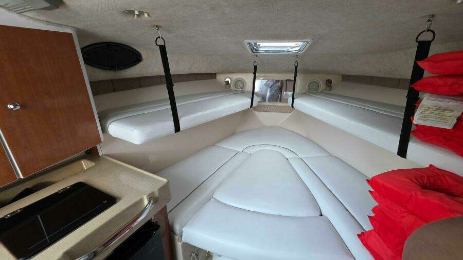 2004 Wellcraft 290 Coastal