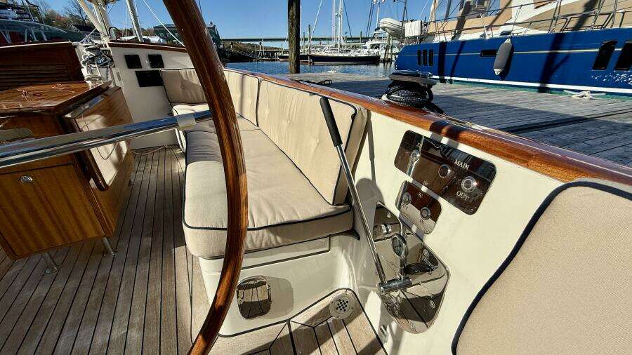 2020 Leonardo Yachts Eagle 44