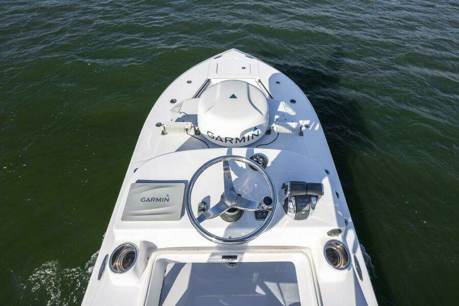 2019 SeaHunter Floridian 28