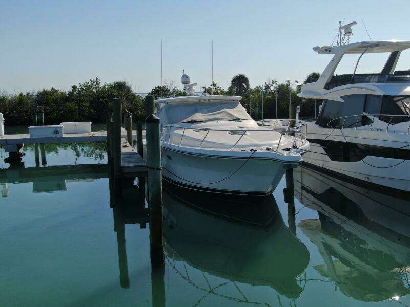 2004 Tiara Yachts 42 "Grande Gator" -