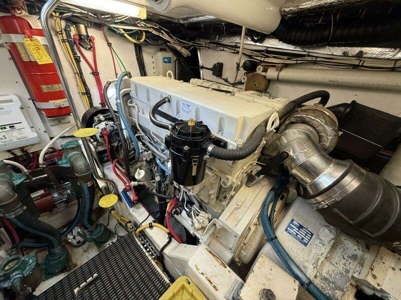 2004 Tiara Yachts 42 "Grande Gator" -