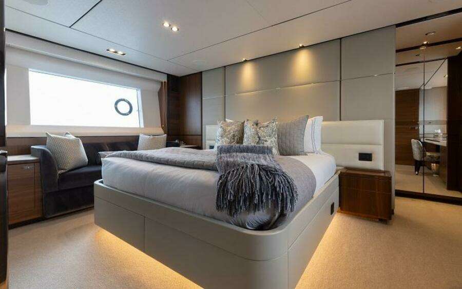 2017 Princess 75 Motor Yacht