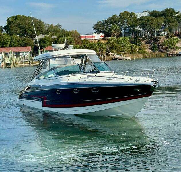 2016 Formula 370 Super Sport- HOODY- Profile