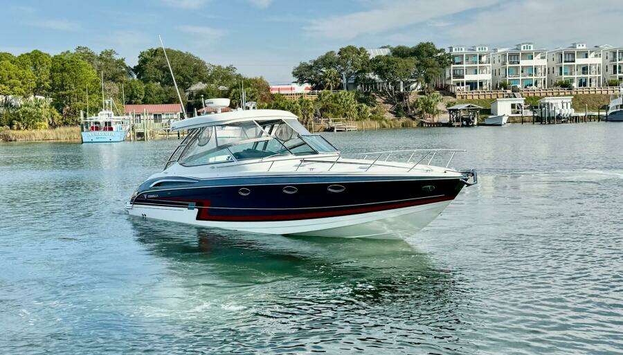 2016 Formula 370 Super Sport- HOODY- Profile