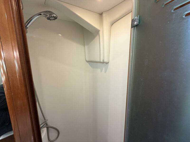 2004 Beneteau 57 Center Cockpit