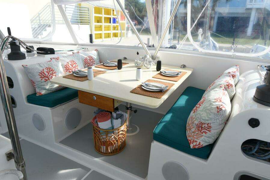 2015 Maine Cat MC 41