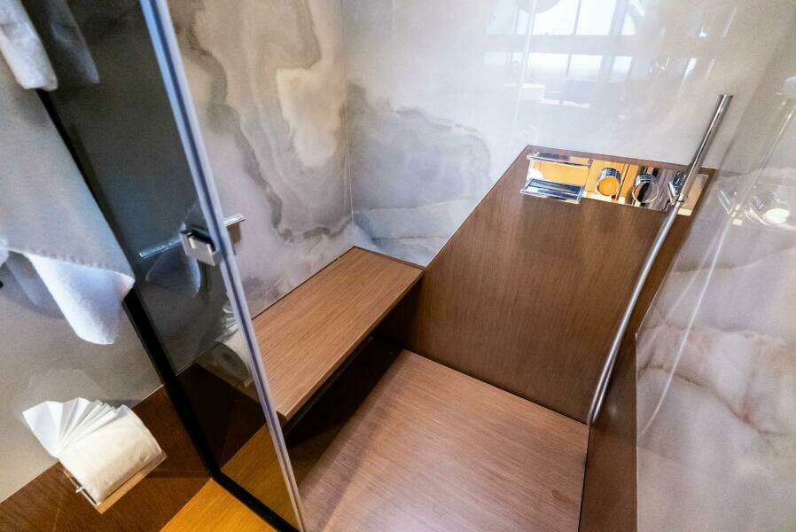 2024 Ferretti Yachts 720