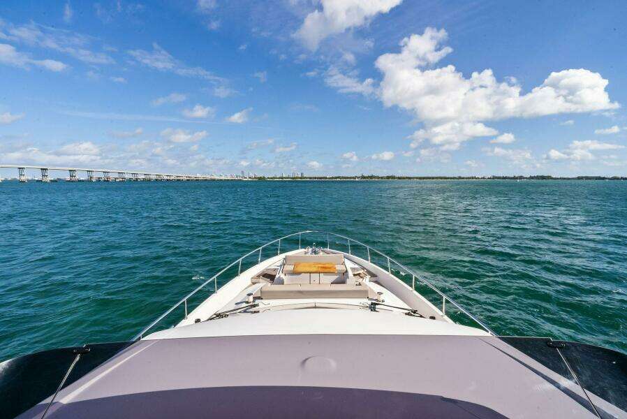 2024 Ferretti Yachts 720