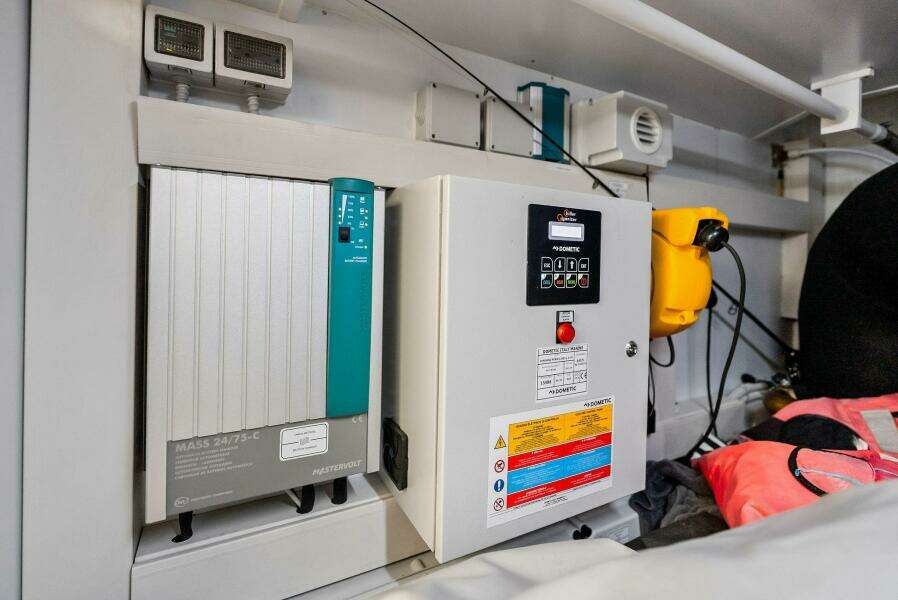 2024 Ferretti Yachts 720