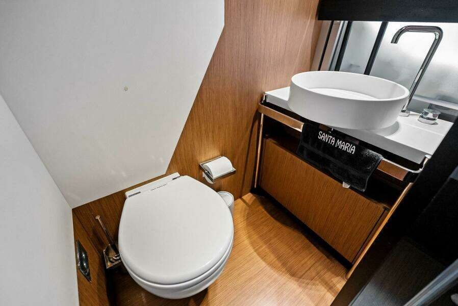 2024 Ferretti Yachts 720