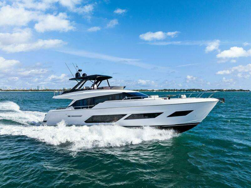 2024 Ferretti Yachts 720