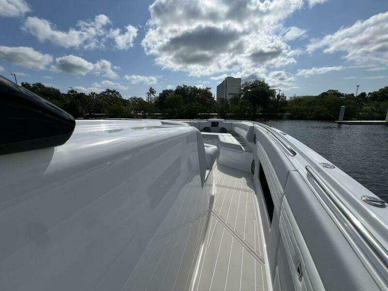 2025 Cigarette NightHawk