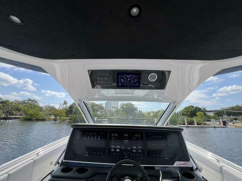 2025 Cigarette NightHawk