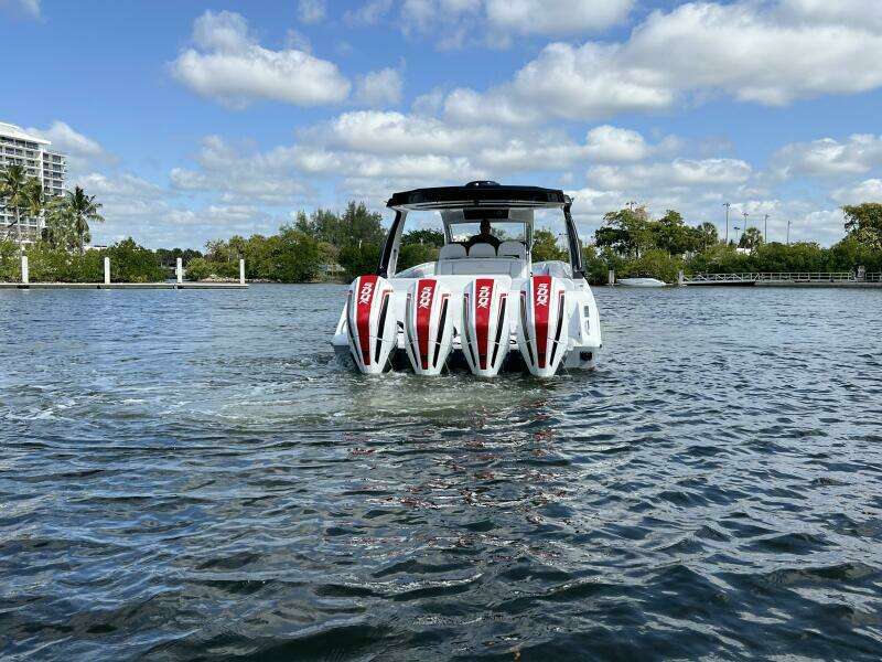 2025 Cigarette NightHawk