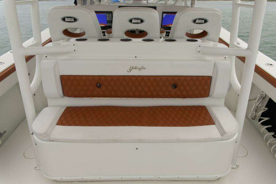 2015 Yellowfin 42 Offshore