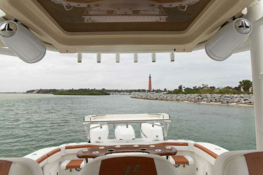 2015 Yellowfin 42 Offshore