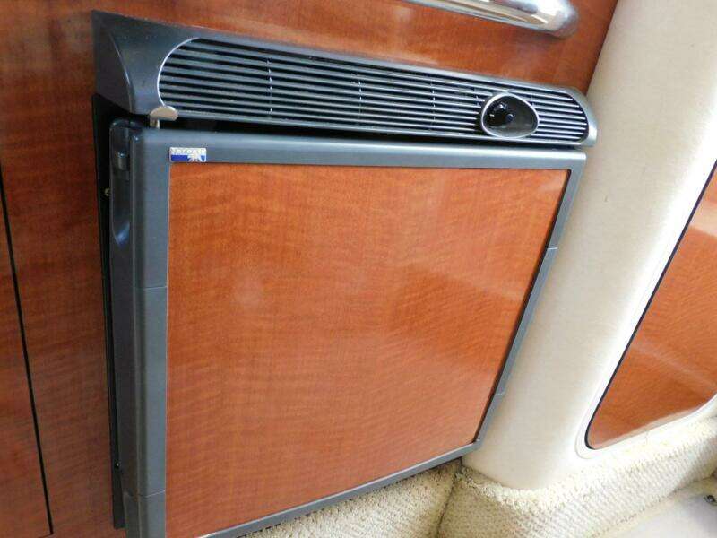 2004 Sea Ray 280 Sundancer