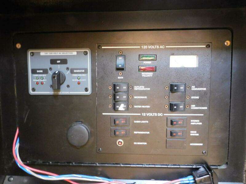 2004 Sea Ray 280 Sundancer