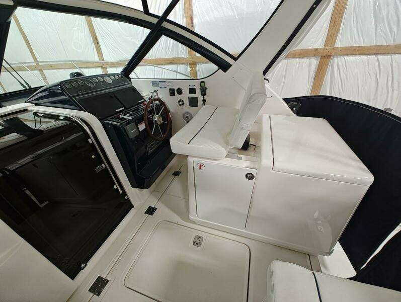 2005 Tiara Yachts 3200 OPEN