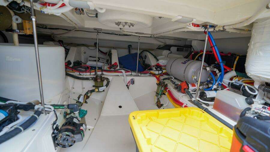 2024 Tiara Yachts 48 LS