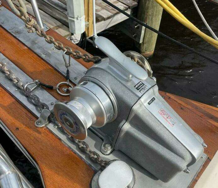 1994 Island Packet Cutter