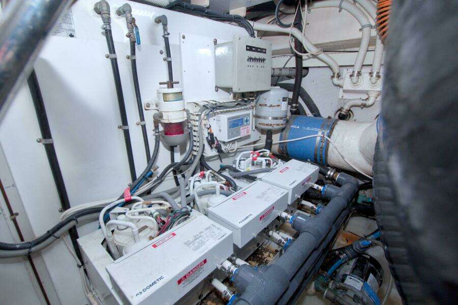 2005 Neptunus 62 Flybridge