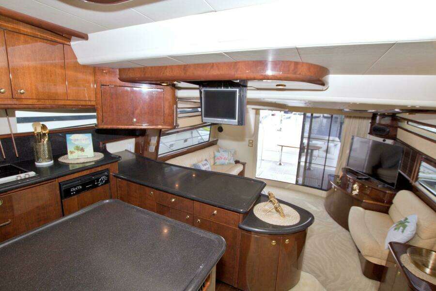 2005 Neptunus 62 Flybridge