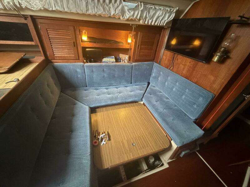 1985 Catalina Catalina 36-1