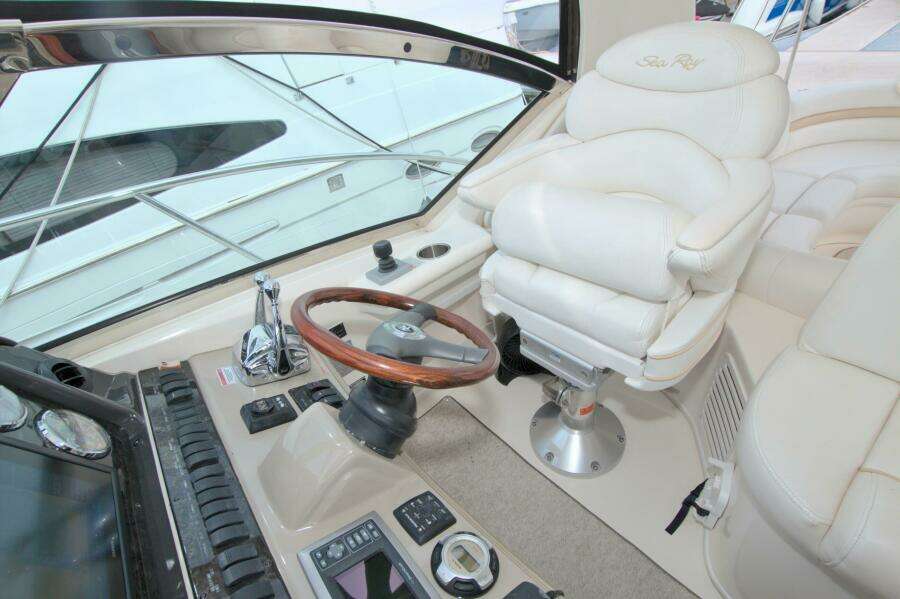 2009 Sea Ray 44 Sundancer