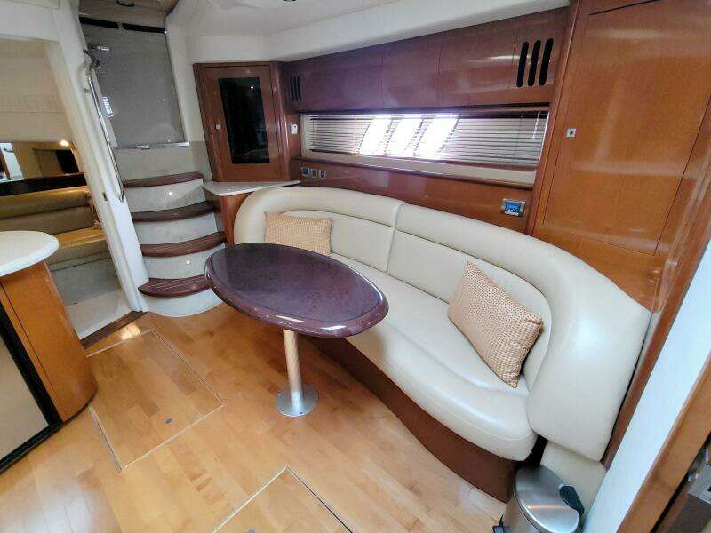 2009 Sea Ray 44 Sundancer