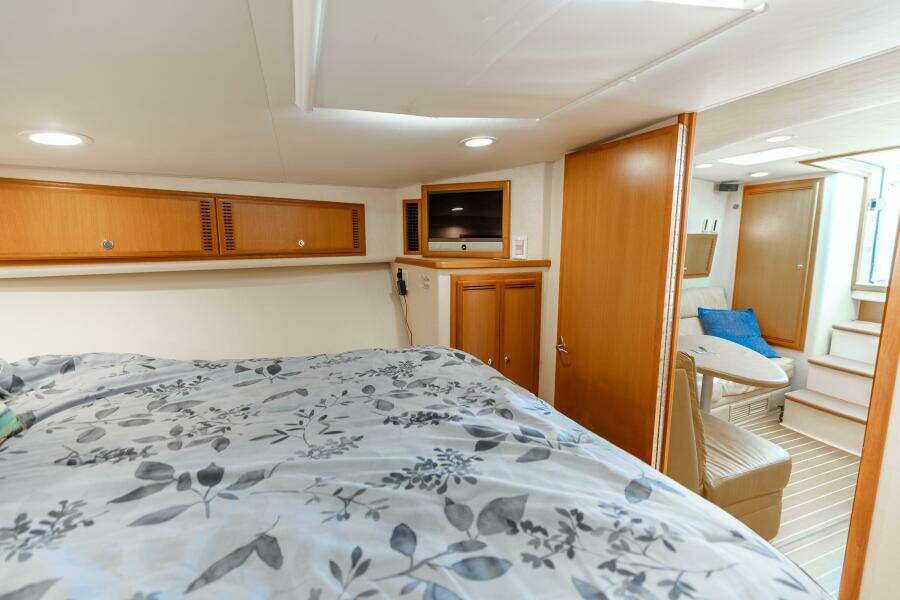 2008 Cabo 40 Express 'Hooker'