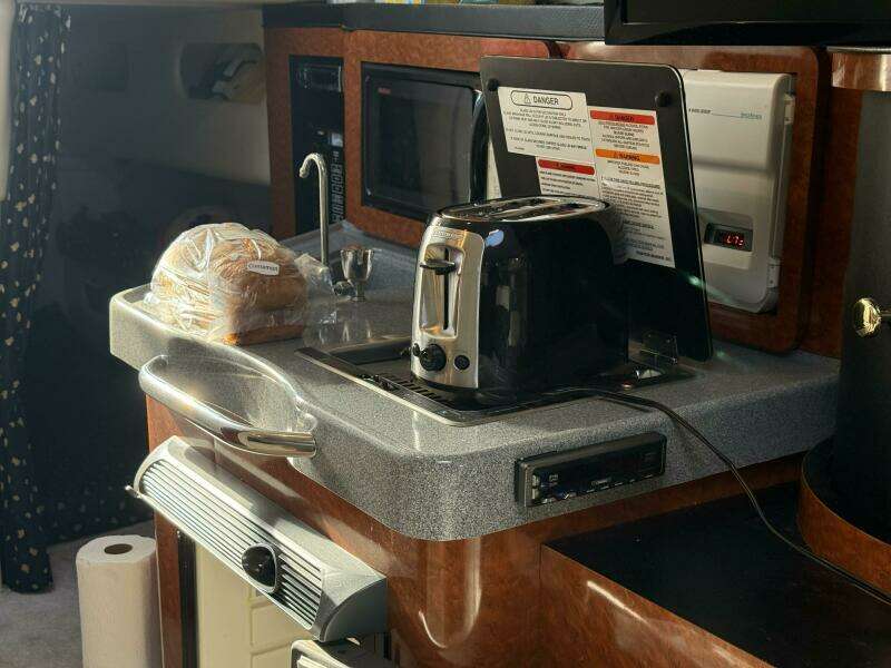 2002 Wellcraft Martinique 2600