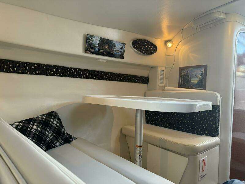 2002 Wellcraft Martinique 2600