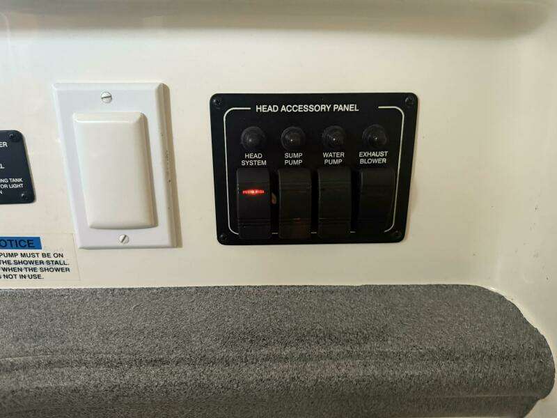 2002 Wellcraft Martinique 2600