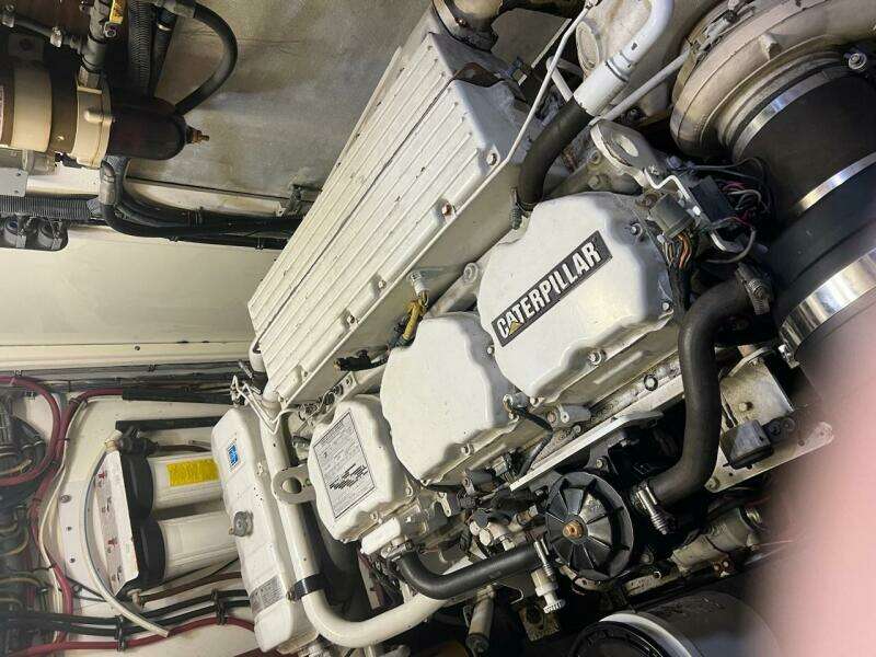 1985 Hatteras Motor Yacht