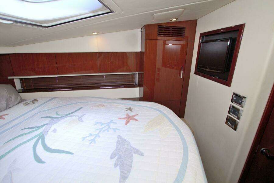 2013 Sea Ray 450 Sundancer
