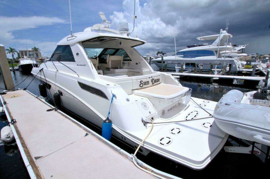 2013 Sea Ray 450 Sundancer