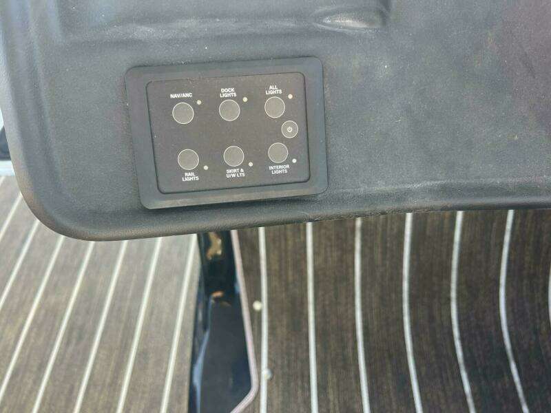 2023 Premier 330 Escalante