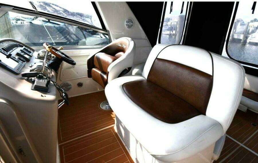 2001 Sea Ray 310 Sundancer