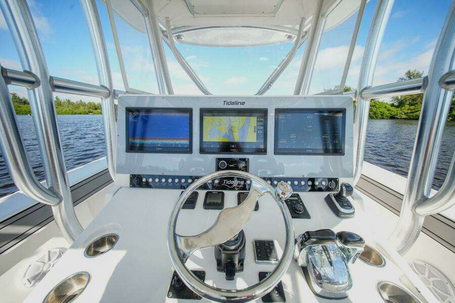 2020 TideLine Boats 365 OFFSHORE