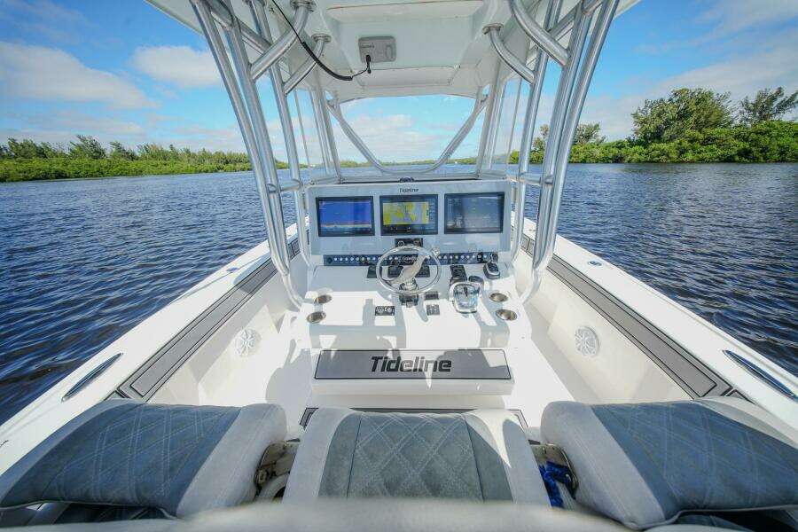 2020 TideLine Boats 365 OFFSHORE