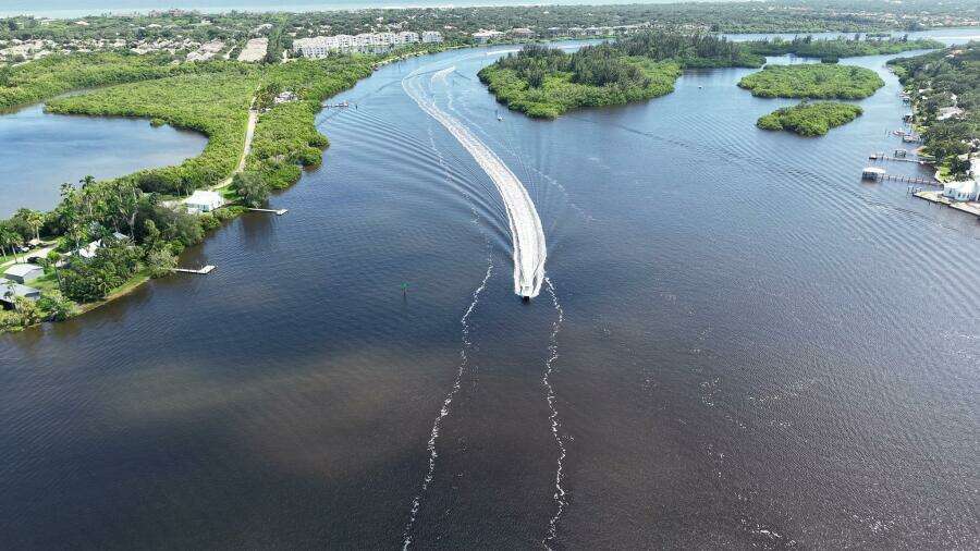 2020 TideLine Boats 365 OFFSHORE