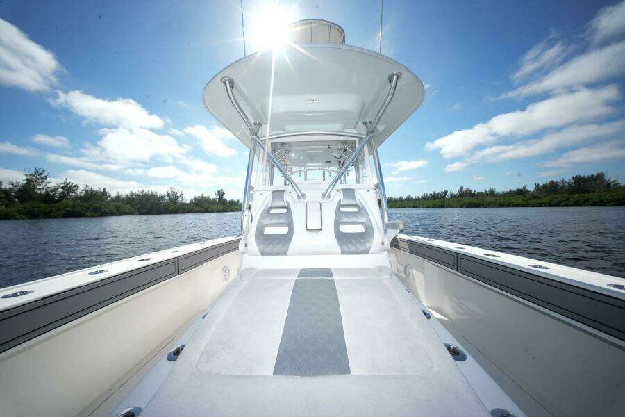 2020 TideLine Boats 365 OFFSHORE