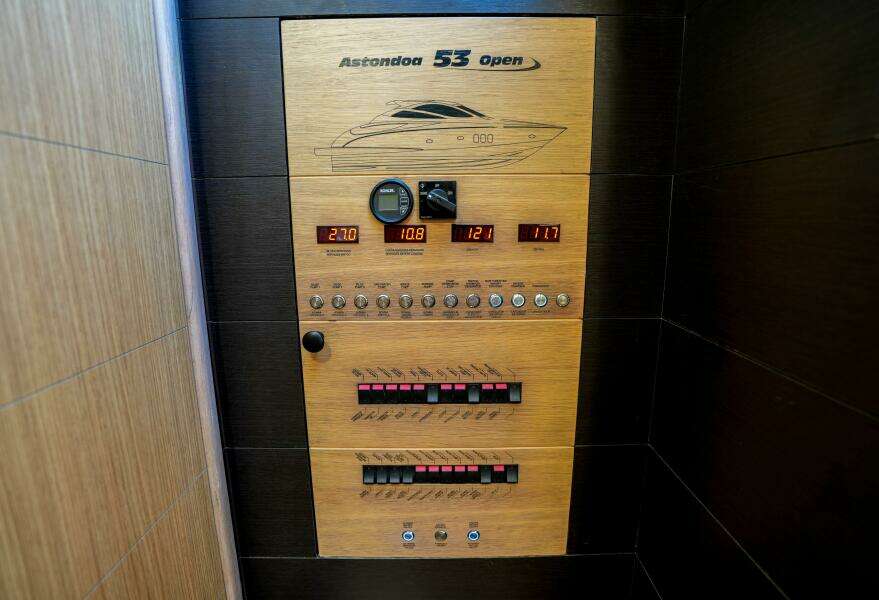 2007 Astondoa 53 Open Cruiser