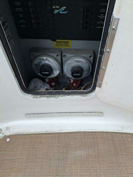 1997 Sea Ray 400 Sedan Bridge