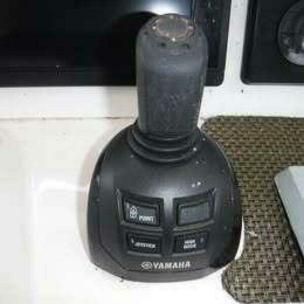 2014 Grady-White 335 Freedom