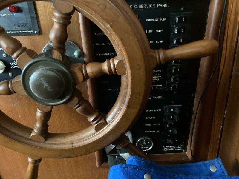 1981 Albin Double Cabin