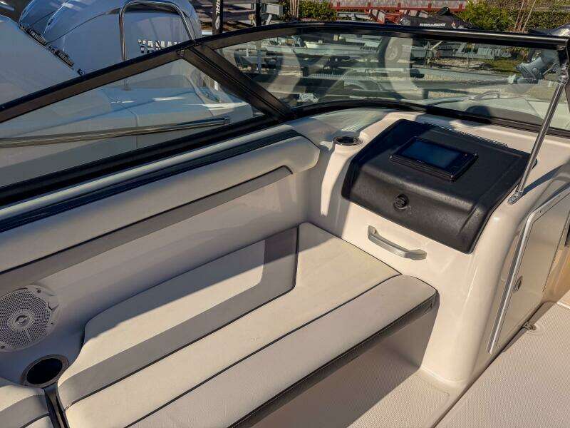 2017 Yamaha Boats AR195