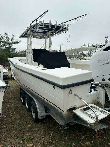 2004 Ocean Master 31 Center Console