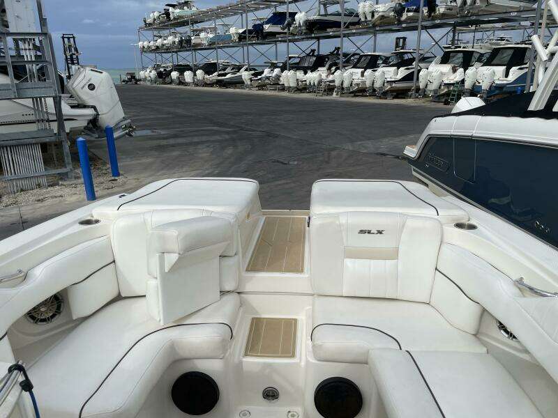 2008 Sea Ray 270 SLX